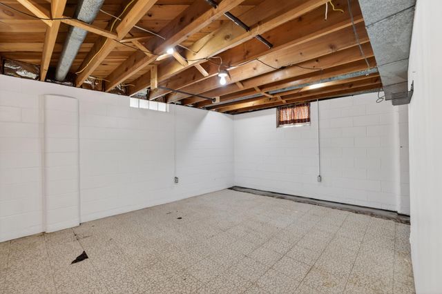 1431 2nd Avenue SW, Rochester, MN 55902