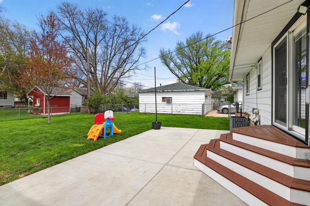 1431 2nd Avenue SW, Rochester, MN 55902