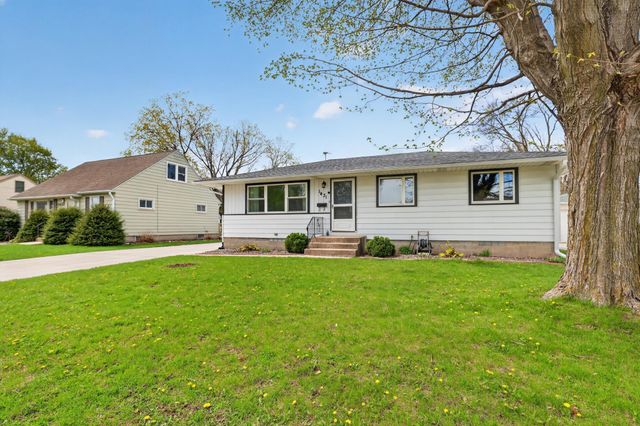 1431 2nd Avenue SW, Rochester, MN 55902