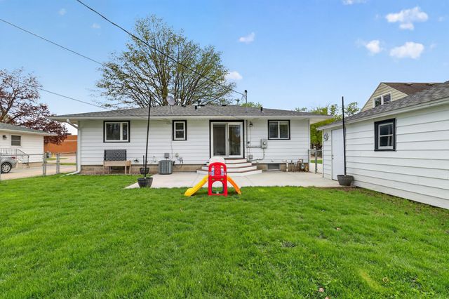 1431 2nd Avenue SW, Rochester, MN 55902