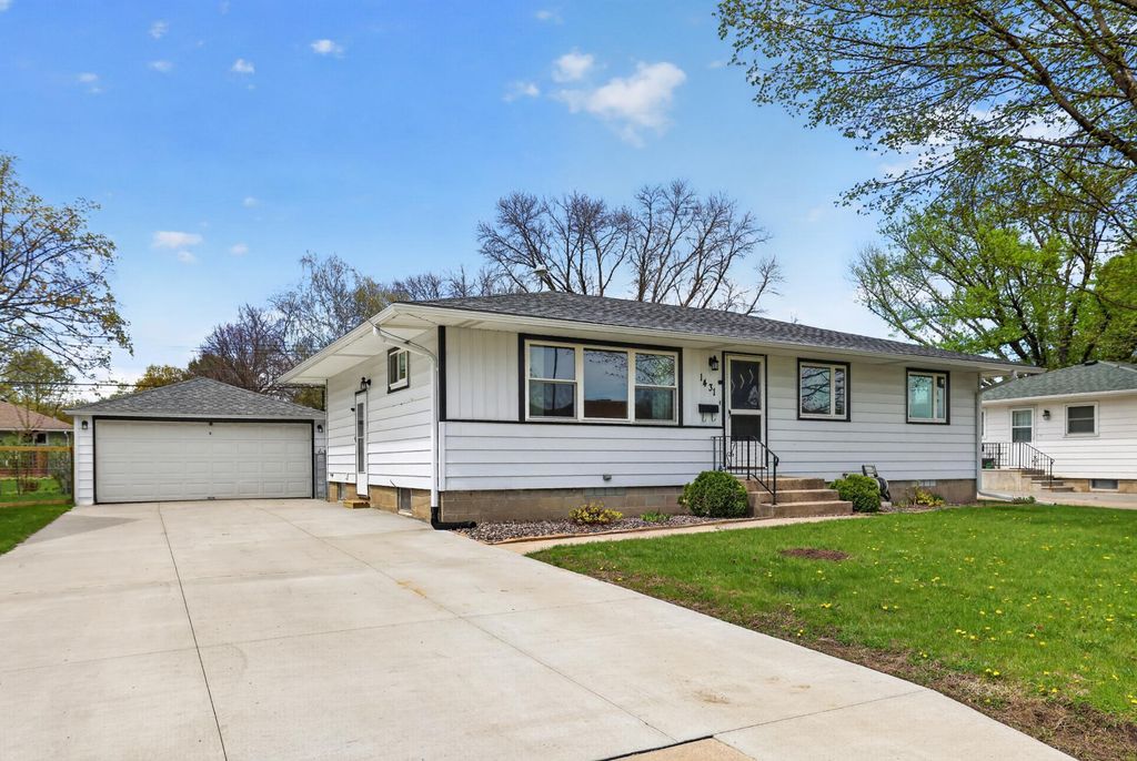 1431 2nd Avenue SW, Rochester, MN 55902