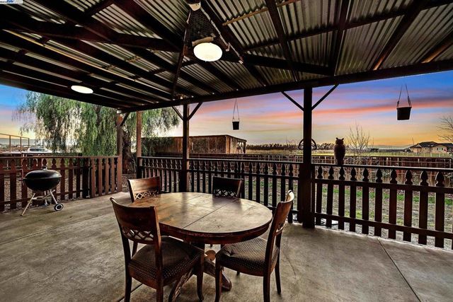 21021 Reeve Rd, Tracy, CA 95304