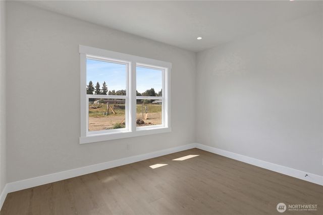416 W 4th Street, Everson, WA 98247