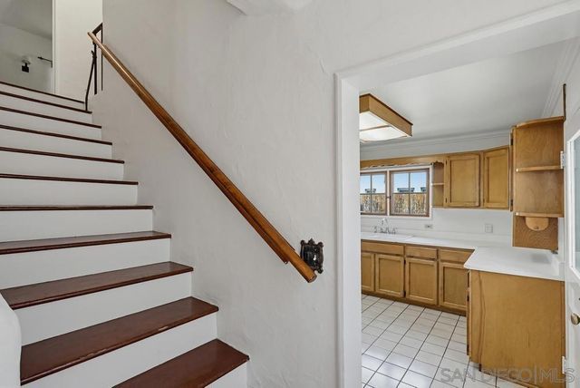 527 K Ave., National City, CA 91950