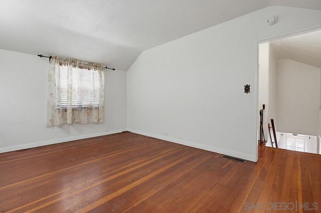 527 K Ave., National City, CA 91950