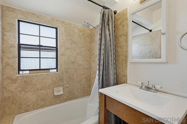 527 K Ave., National City, CA 91950