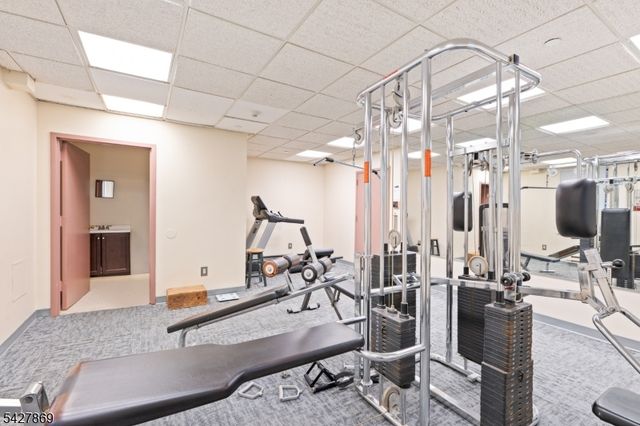 100 E Palisade Ave, Englewood City, NJ 07631