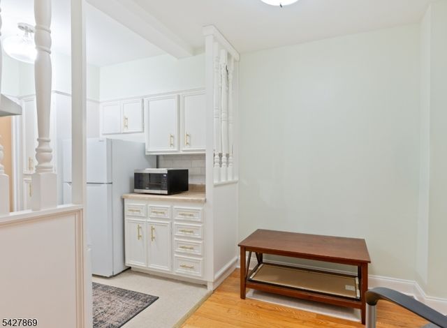 100 E Palisade Ave, Englewood City, NJ 07631
