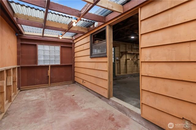 1306 23rd Avenue, Longview, WA 98632