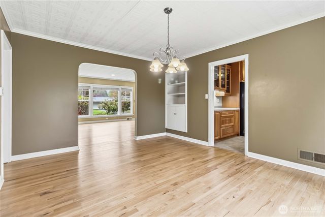 1306 23rd Avenue, Longview, WA 98632