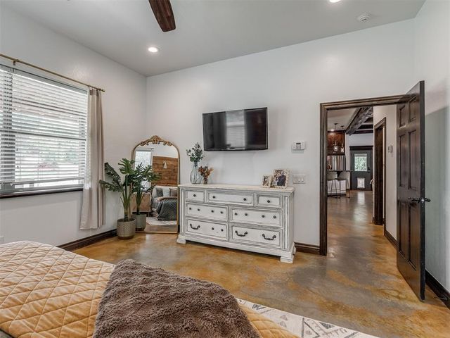 11075 Cindy Lane, Guthrie, OK 73044