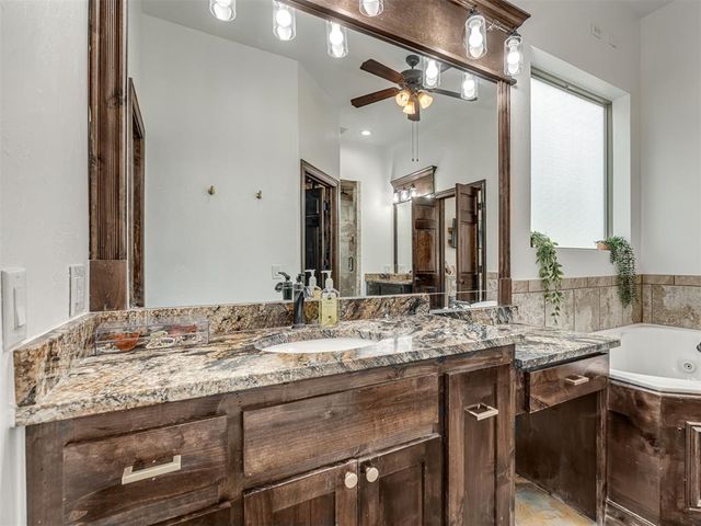 11075 Cindy Lane, Guthrie, OK 73044