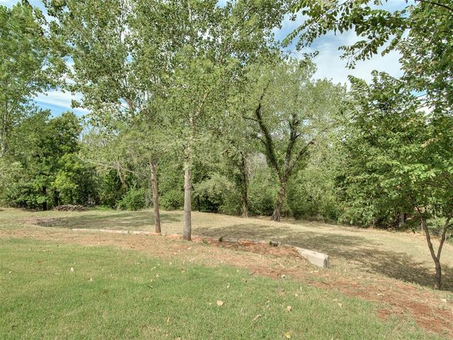 11075 Cindy Lane, Guthrie, OK 73044