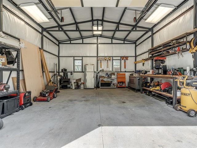 11075 Cindy Lane, Guthrie, OK 73044