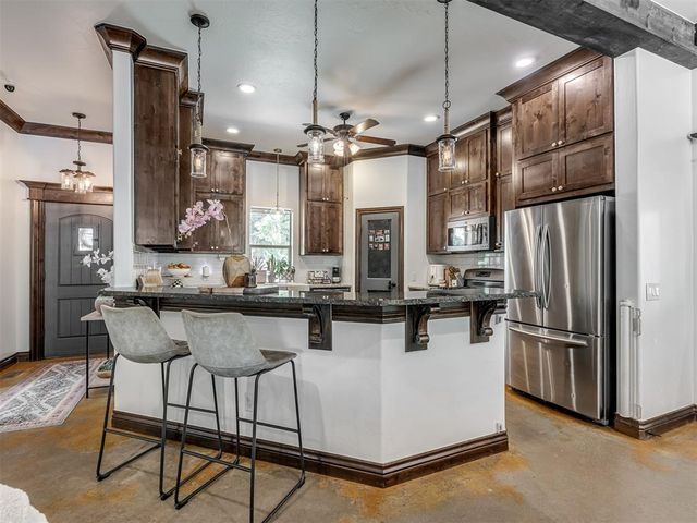 11075 Cindy Lane, Guthrie, OK 73044