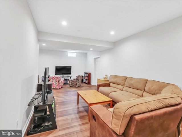 1215 SCATTERED PINES CT, Severn, MD 21144