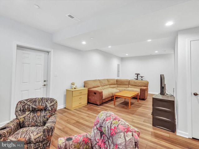 1215 SCATTERED PINES CT, Severn, MD 21144