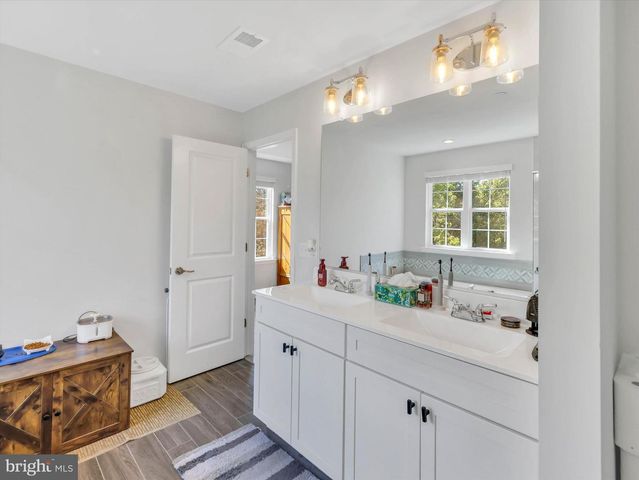 1215 SCATTERED PINES CT, Severn, MD 21144