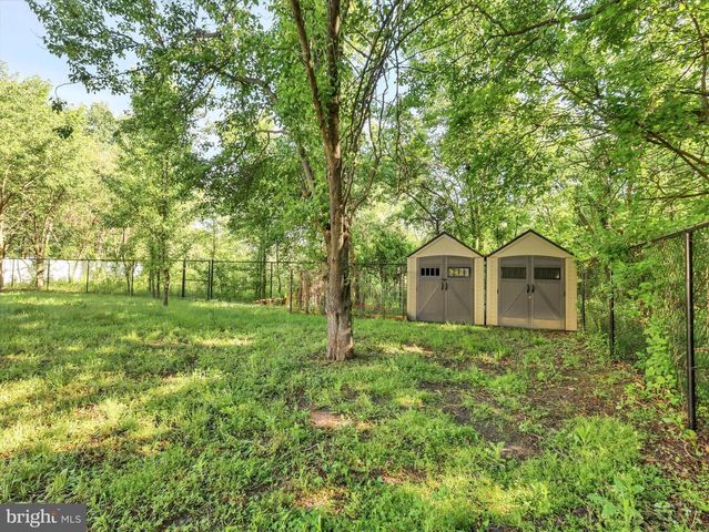1215 SCATTERED PINES CT, Severn, MD 21144