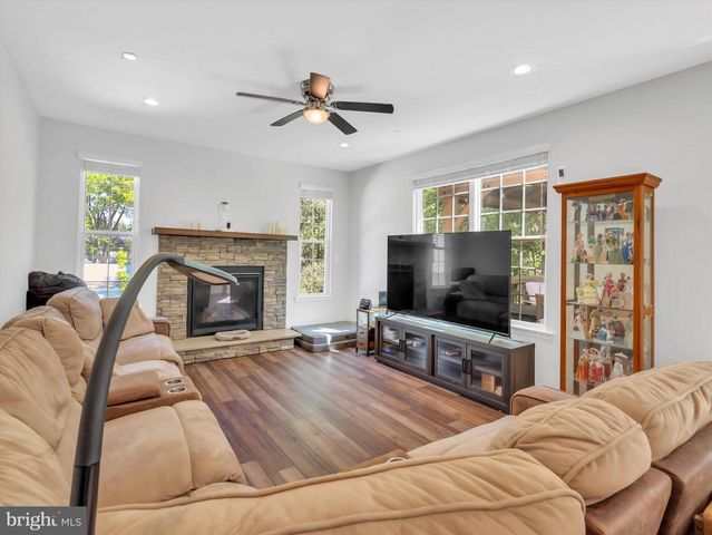 1215 SCATTERED PINES CT, Severn, MD 21144