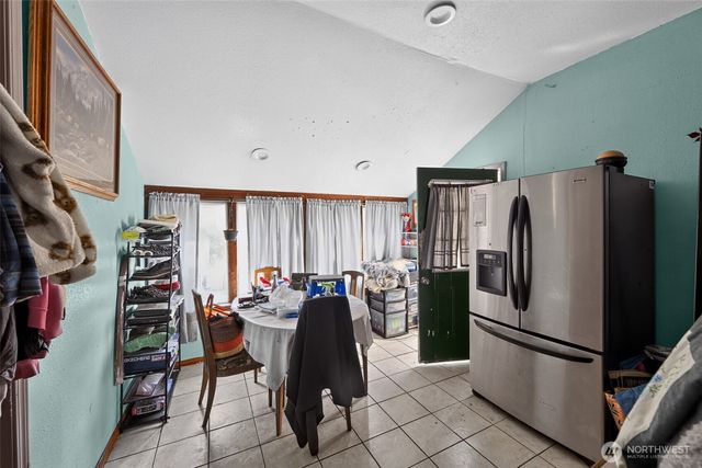 207 W Montana Avenue, Roslyn, WA 98941