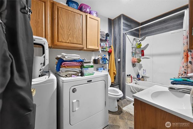 207 W Montana Avenue, Roslyn, WA 98941