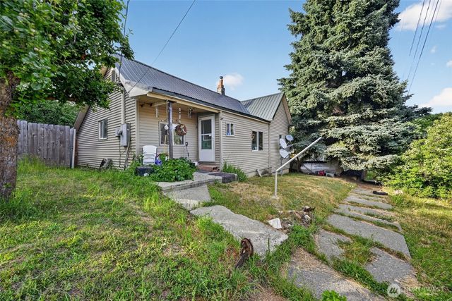 207 W Montana Avenue, Roslyn, WA 98941