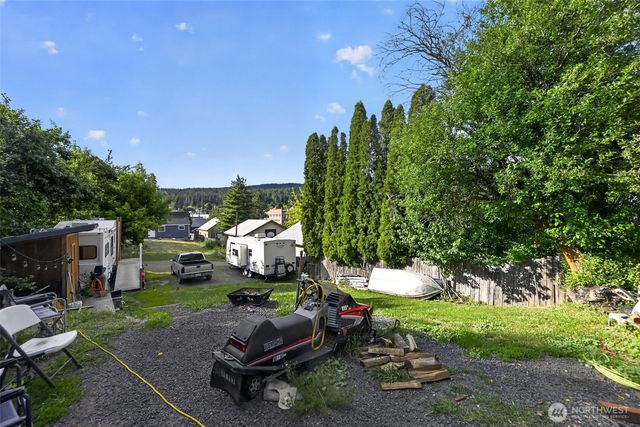 207 W Montana Avenue, Roslyn, WA 98941