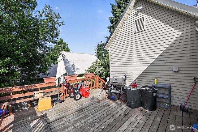 207 W Montana Avenue, Roslyn, WA 98941