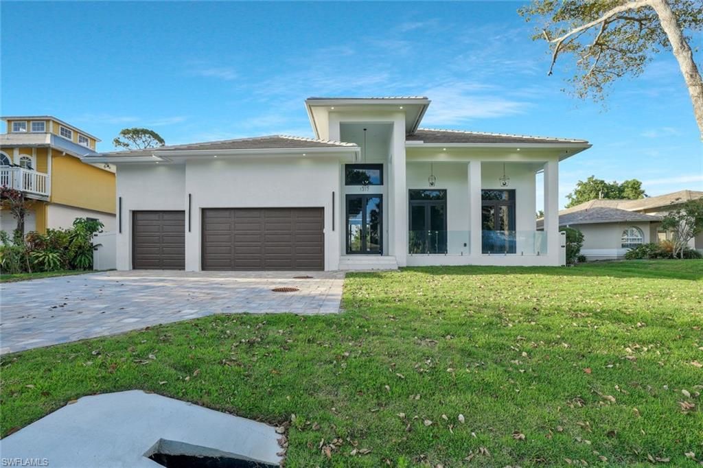 1317 Cypress Woods DR, NAPLES, FL 34103 — photo 2
