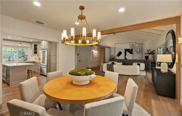 13308 Valley Vista Boulevard, Sherman Oaks, CA 91423