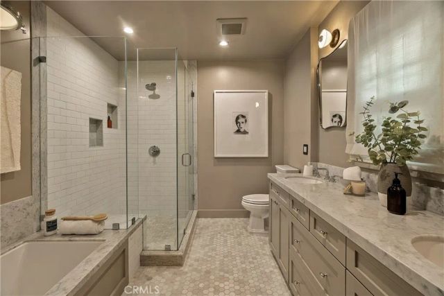 13308 Valley Vista Boulevard, Sherman Oaks, CA 91423