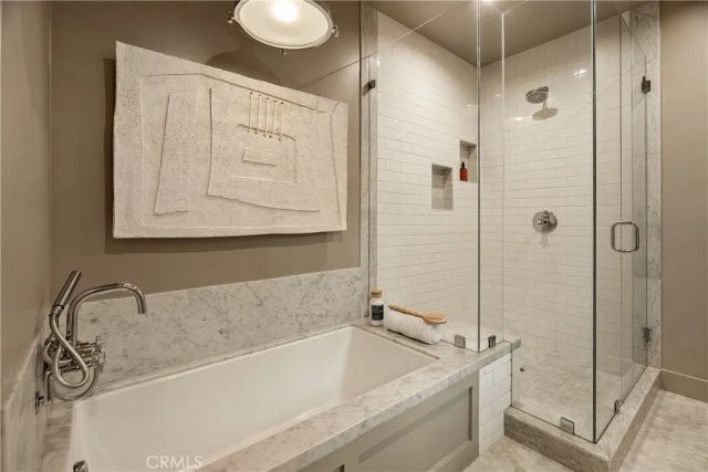 13308 Valley Vista Boulevard, Sherman Oaks, CA 91423