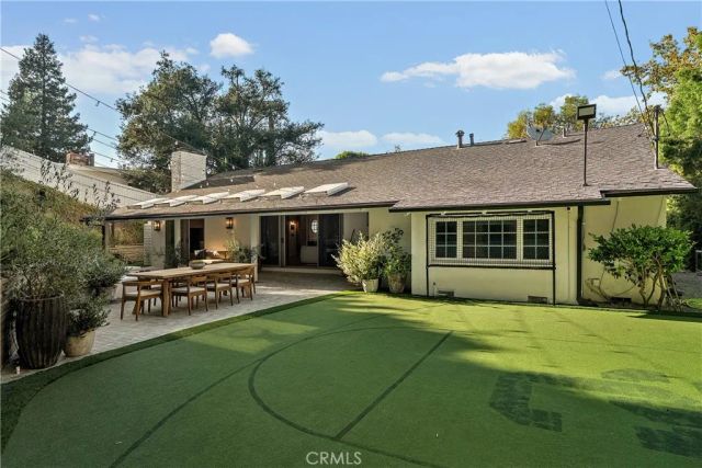 13308 Valley Vista Boulevard, Sherman Oaks, CA 91423