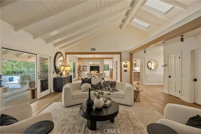 13308 Valley Vista Boulevard, Sherman Oaks, CA 91423