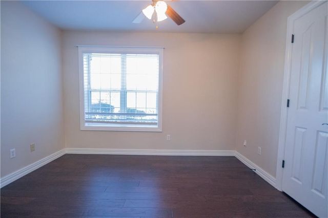 2 Oak Ridge Lane, Bentonville, AR 72712