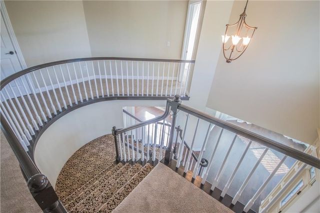 2 Oak Ridge Lane, Bentonville, AR 72712