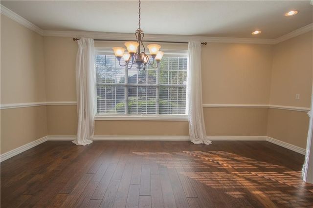 2 Oak Ridge Lane, Bentonville, AR 72712