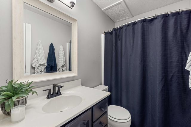 1506 NW 9th Street, Ankeny, IA 50023