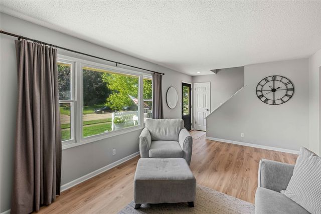 1506 NW 9th Street, Ankeny, IA 50023