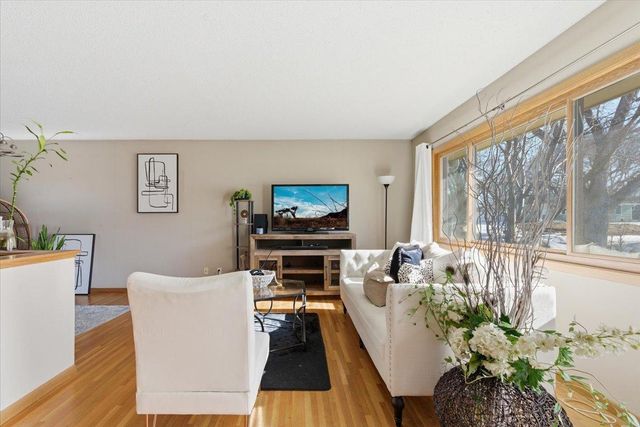 5008 W 108th Street, Bloomington, MN 55437