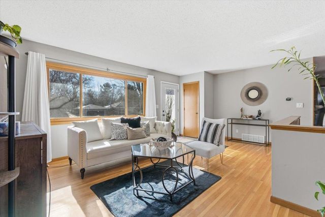 5008 W 108th Street, Bloomington, MN 55437