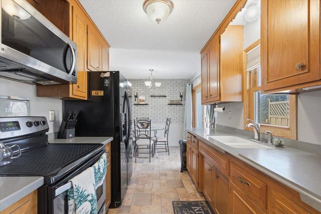 5008 W 108th Street, Bloomington, MN 55437