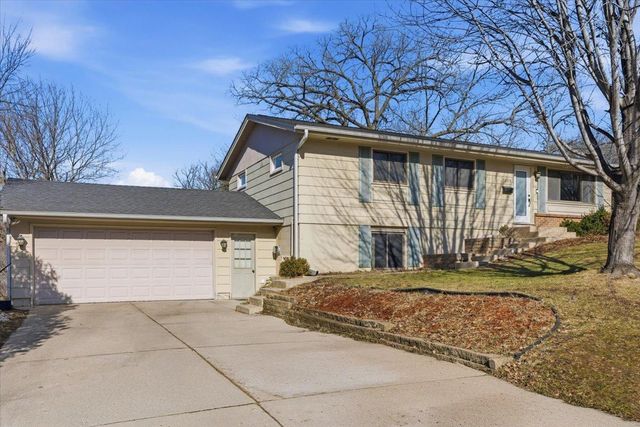 5008 W 108th Street, Bloomington, MN 55437