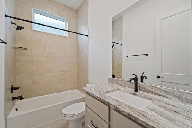 26014 S Outrider Banks, Montgomery, TX 77316
