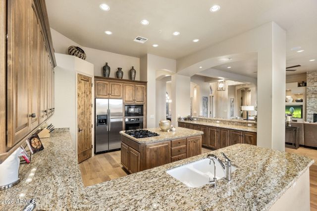 9920 E Peregrine Place, Scottsdale, AZ 85262