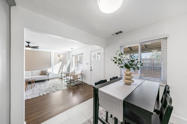 8733-8737 Oak Ave, Orangevale, CA 95662