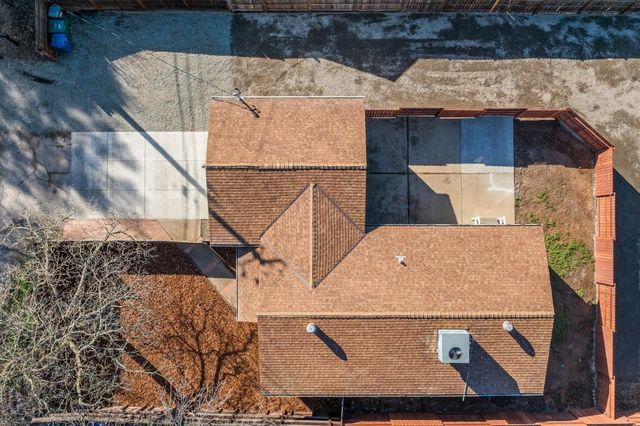 8733-8737 Oak Ave, Orangevale, CA 95662