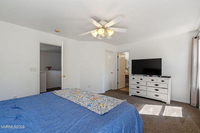 9490 Autumn Leaf Way, Reno, NV 89506