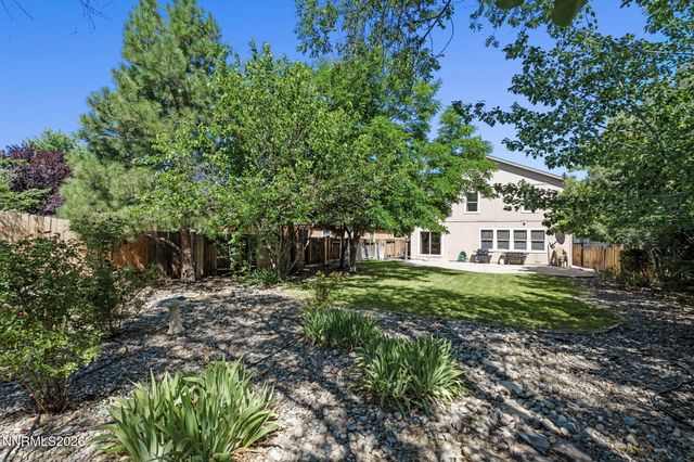 9490 Autumn Leaf Way, Reno, NV 89506